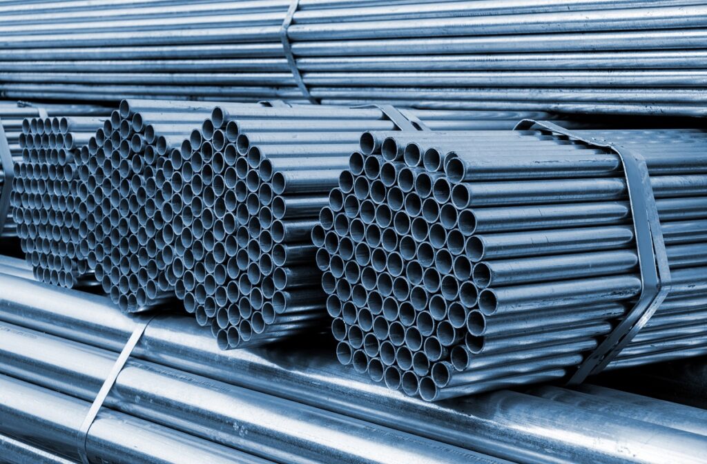 Differences Between Stainless Steel and Galvanized Pipes